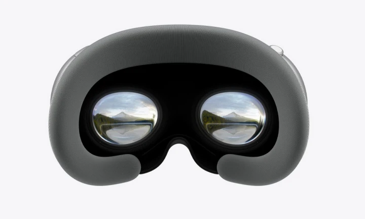 Apple vision pro example